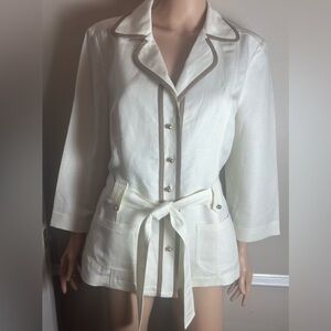 Classic Jones Wear Linen Belted Jacket